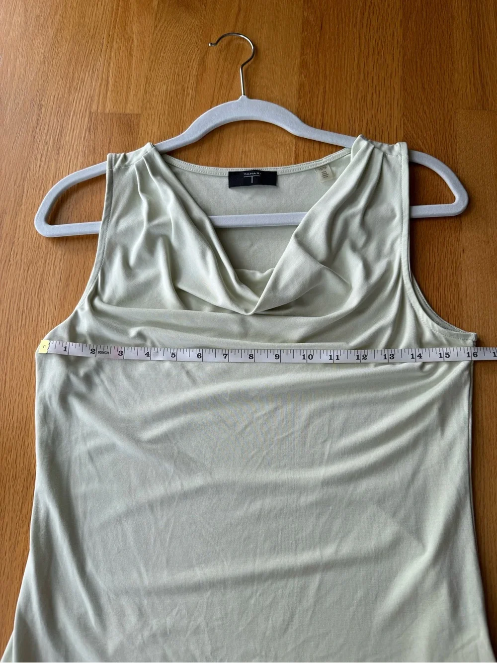 T Tahari Draped Light Green Sleeveless Top - size  XS